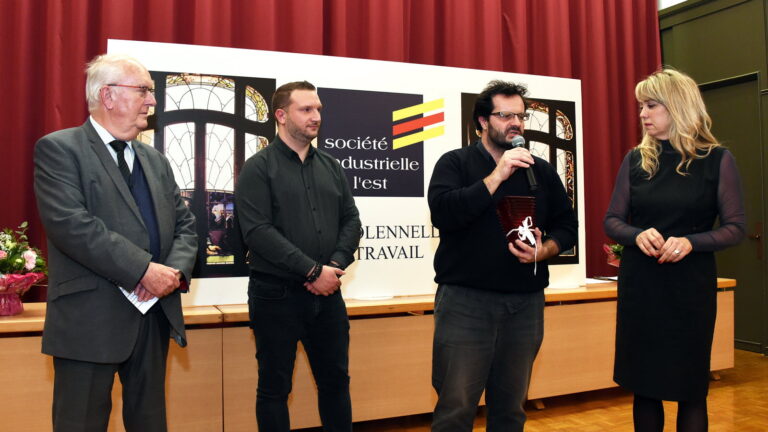 Remise du prix Lorntech à Régis Talidec et Go Work and Co lors de la remise des prix de 2019