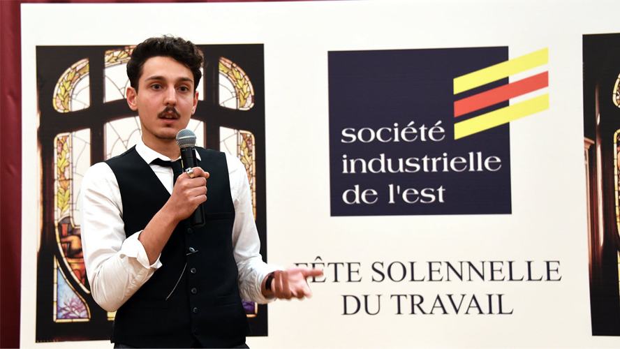 Remise du prix IUT à Matteo Barone lors de la remise des prix de 2019